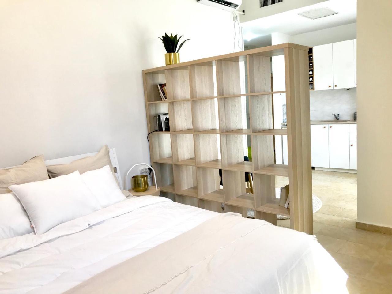 Bright And Spacious Loft By The Sea With Bomb Shelter Tel Aviv Buitenkant foto